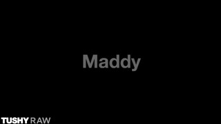 TUSHYRAW - Maddy May popókája jól megkefélve