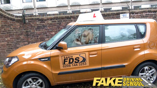 Fake Driving School - Tini csajszi az oktatóval közösül