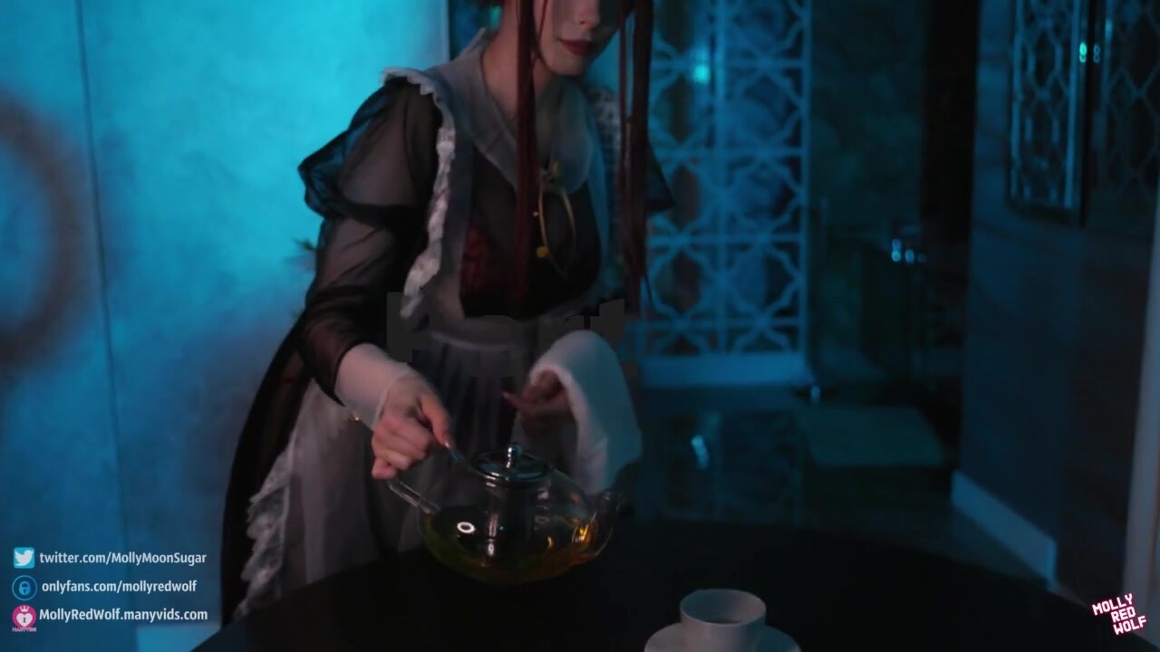 Perverz cosplayes tini spiné