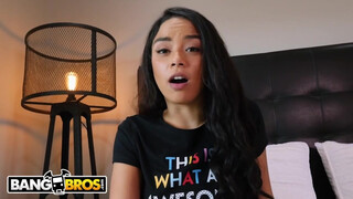 BANGBROS - Maya Bijou a kurvája öccsével szexel