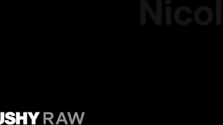 TUSHYRAW - Nicole Aria feneke megdöngetve