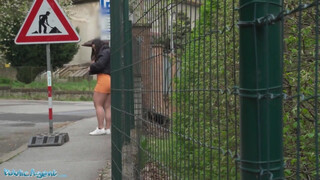 Public Agent - Csöcsös brazil hölgyemény felszedve