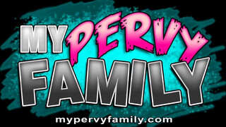 Skylar Vox a méretes cickós húgi - MyPervyFamily