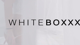 WhiteBoxxx - Lena Reif a méretes keblű orosz kiscsaj
