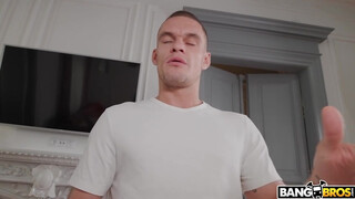 BANGBROS - Max Dior a dögös kolumbiai bige