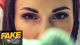 Fake Hostel HD - Lilu Moon a fullos orosz picsa