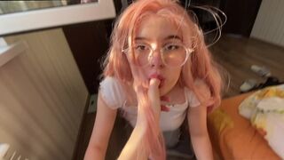 Aranyos tini cidázza a farka – legjobb cumizás show