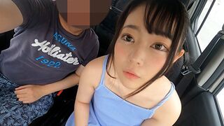 Méretes szemek és apró test! 147 cm-es osaka mini nőci cumizza és kézimunkázza a pélót vezetés közben