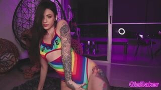 Gia_baker dögös tánca és vad masztija webkamerán