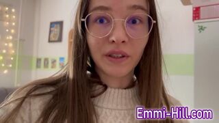 Tini koleszos csaj extrém spriccelése tanárral