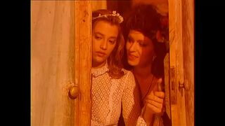 Hatalmas keblű csajok könyörtelenül szopkodják és lovagolják a vastag farkakat retro válogatásban